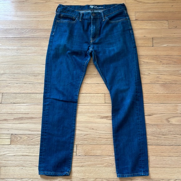 Slim Fit Gap Jeans 33 X 32 - Picture 1 of 3